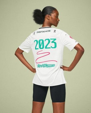 Camiseta On Cloud Performance-T Light Distance Mujer White | CR_ON8715