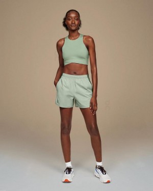 Short On Cloud Essential Mujer Green | CR_ON8320