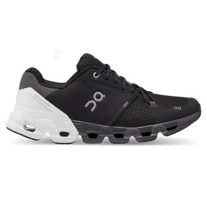 Tenis para Correr On Cloud Cloudflyer 4 Hombre Black / White | CR_ON8759