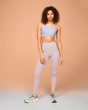 Top Deportivo On Cloud Active Mujer Azure | CR_ON9082