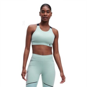 Top Deportivo On Cloud Performance Mujer Green | CR_ON8453